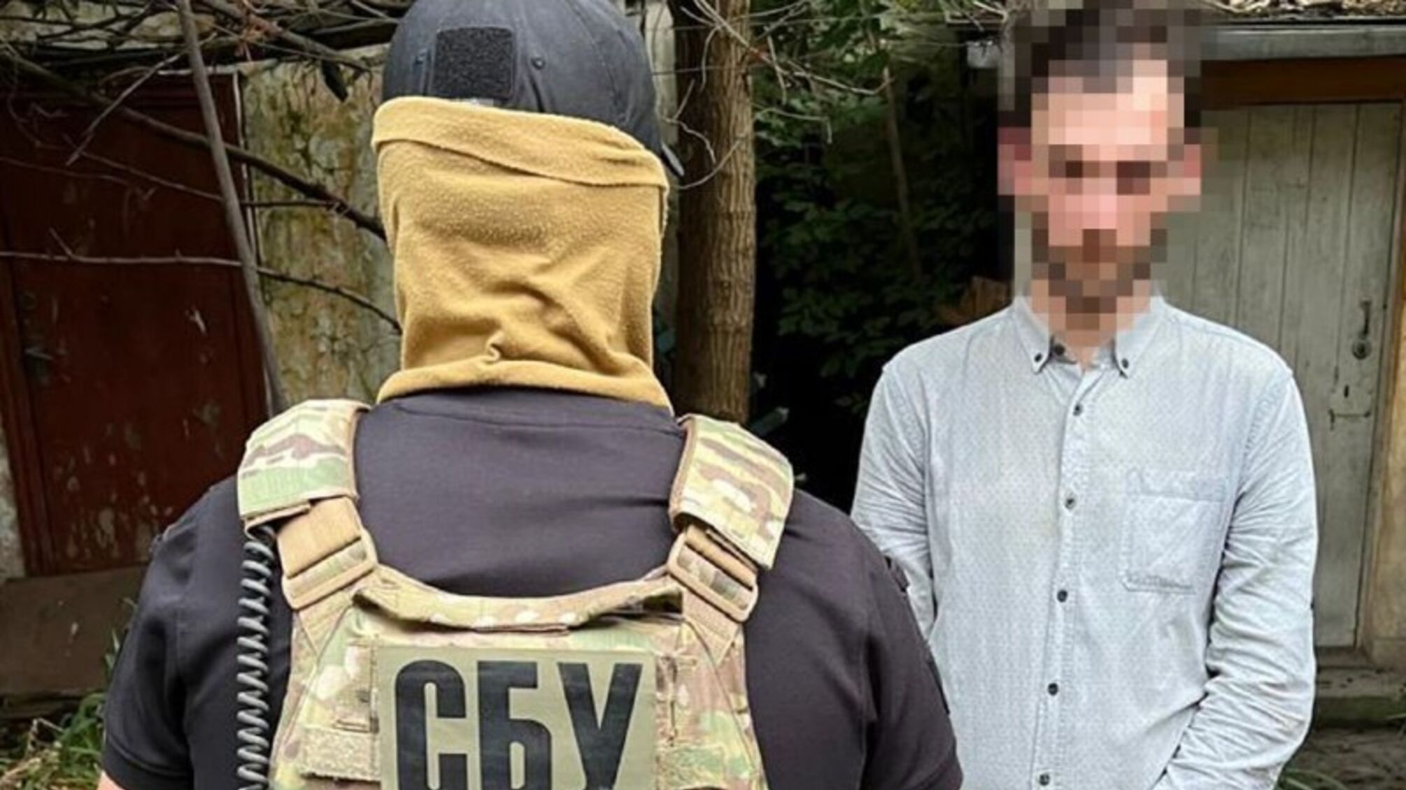 Наркозалежний одесит в обмін на 'дозу' разом з наркодилером спалювали авто українських військових