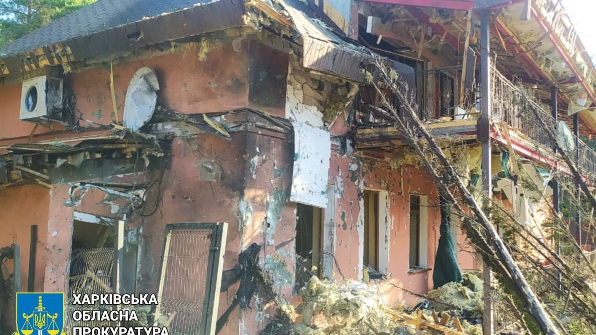 Обстрелы области напоминают, что побережье сейчас является зоной опасности