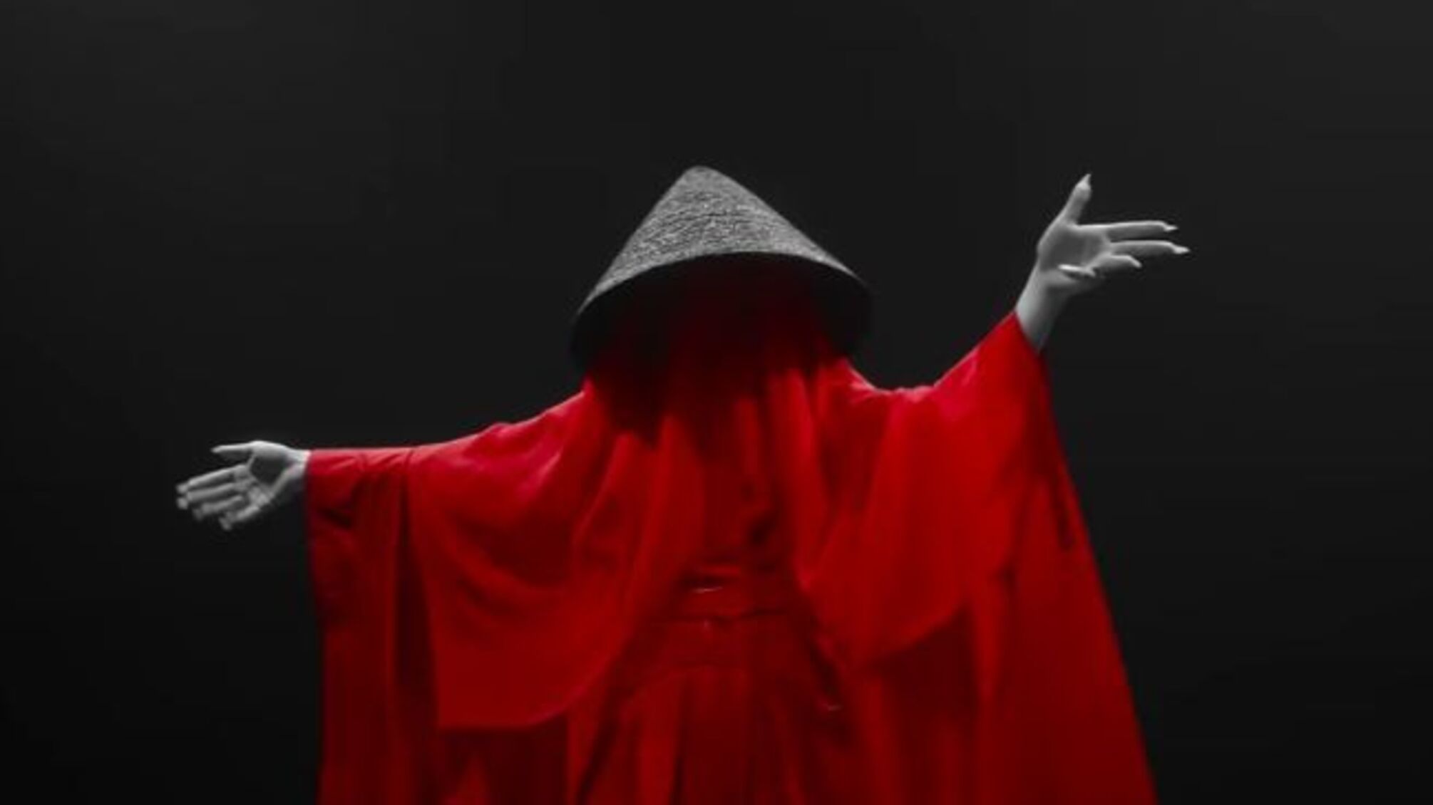 Любовний трикутник у шоу-бізнесі: OSTY відповів на звинувачення Klavdia Petrivna