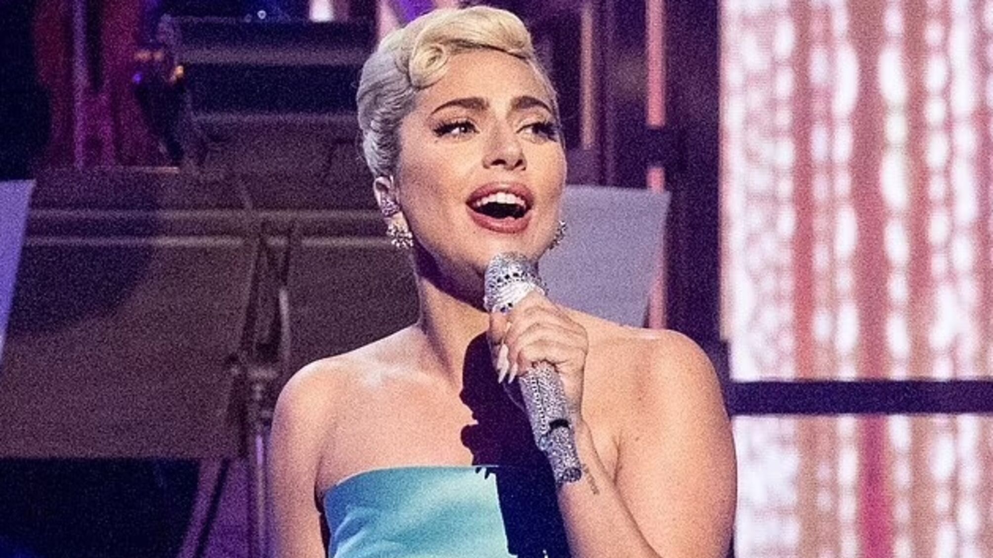 Lady Gaga заперечує чутки про вагітність