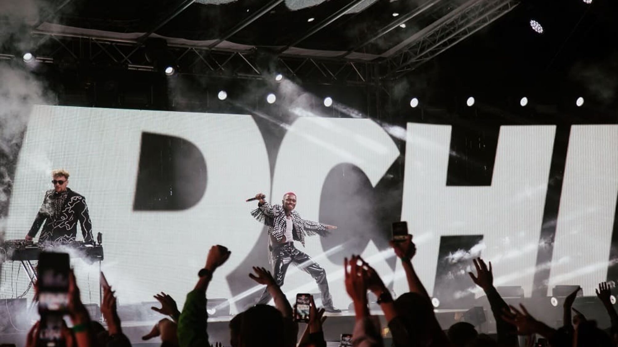 TVORCHI анонсировали грандиозное шоу в Киеве в поддержку нового альбома Planet X