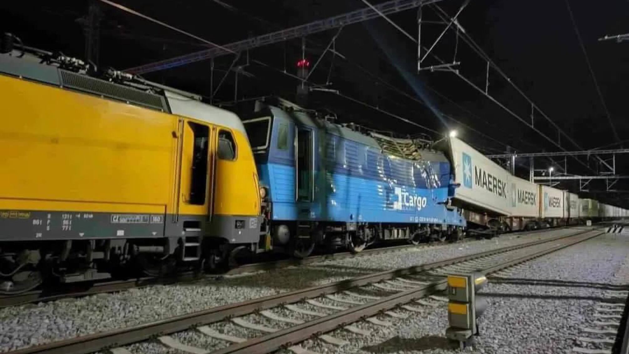 Две украинки погибли в результате столкновения поездов в Чехии