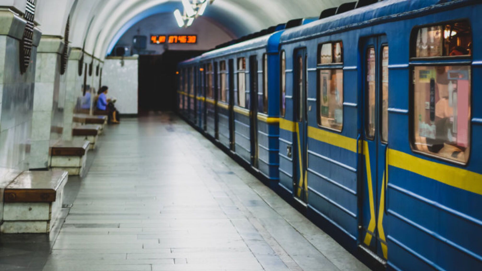 Рух оновленою 'синьою' гілкою метро запустять вже восени 2024 року, – Кличко