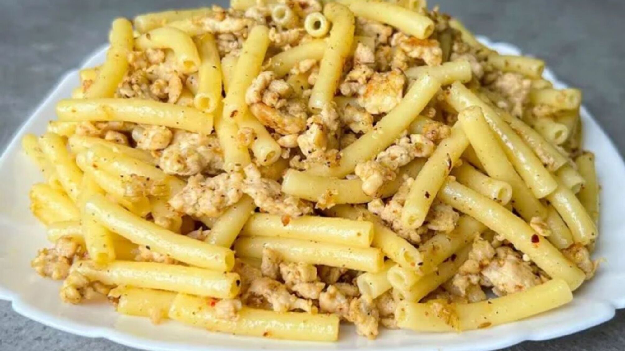 Смачна вечеря: макарони по-флотськи