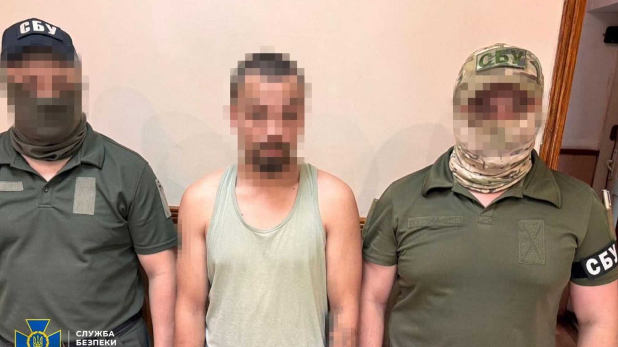 СБУ затримало чоловіків, що збирались палити релейні шафи