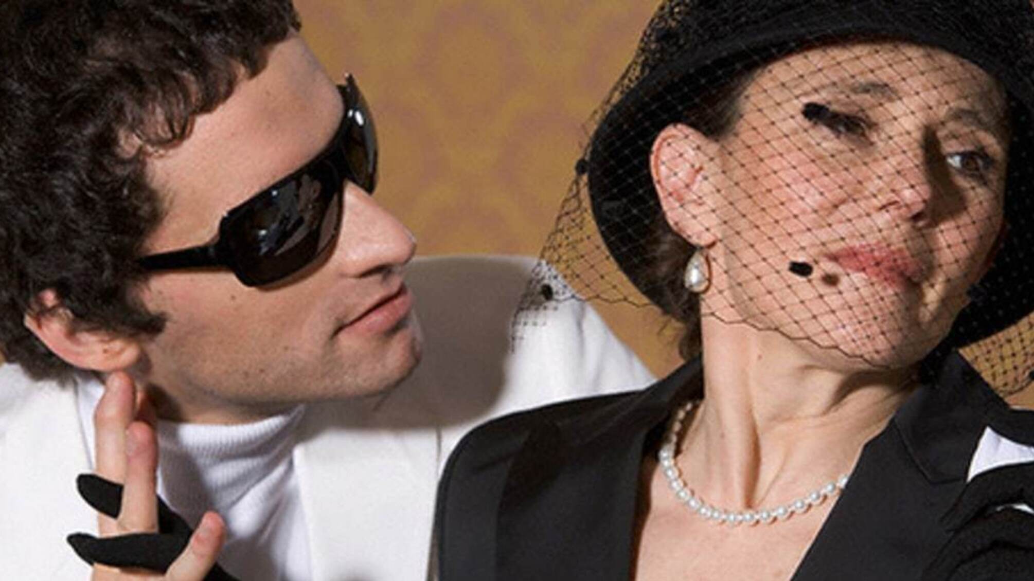 'Бо тебе кохає фантастична жінка': топ-10 'альфонсів' серед українських посадовців