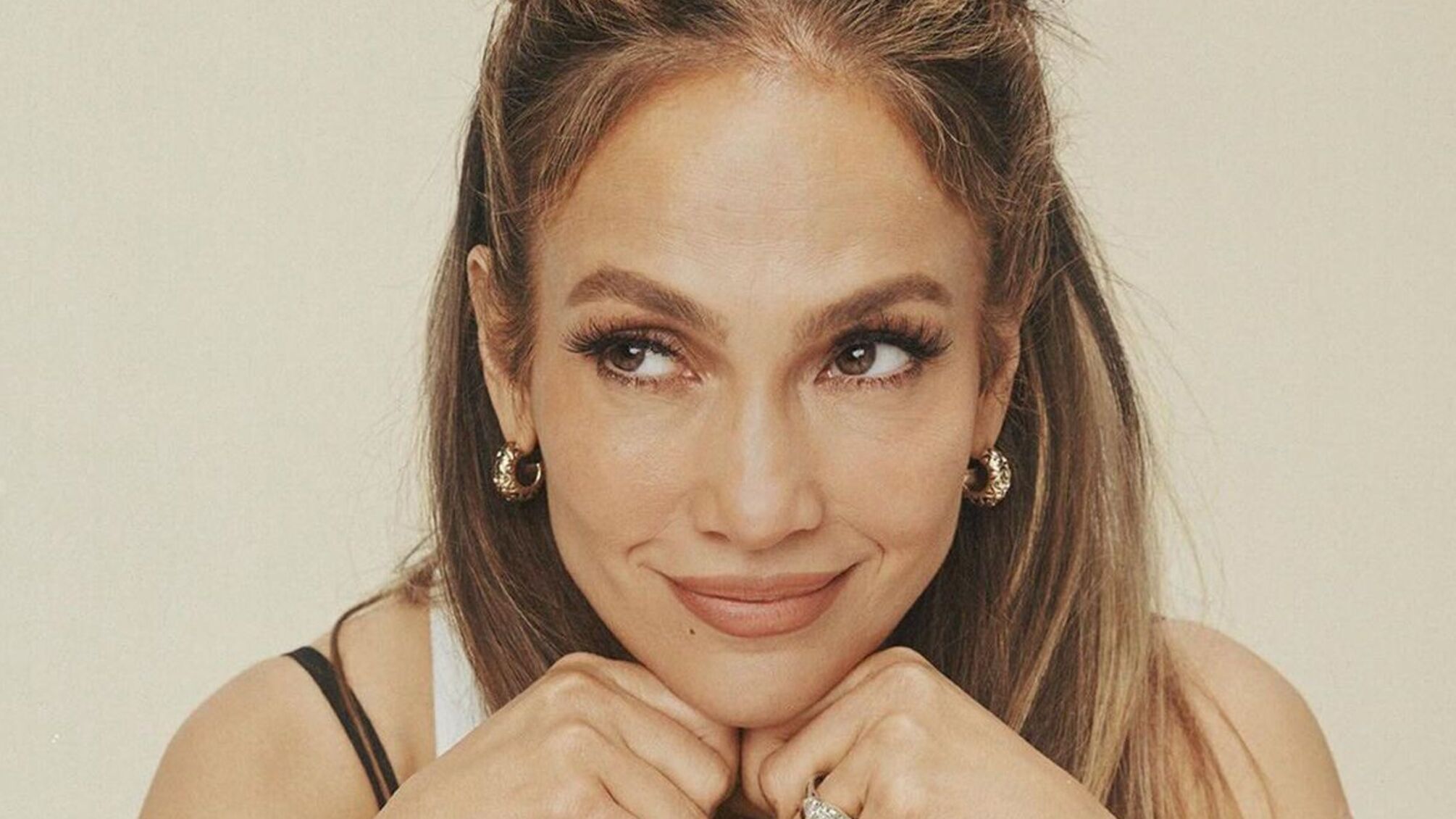 Дженніфер Лопес перевершила себе молодим виглядом у новому фотосеті