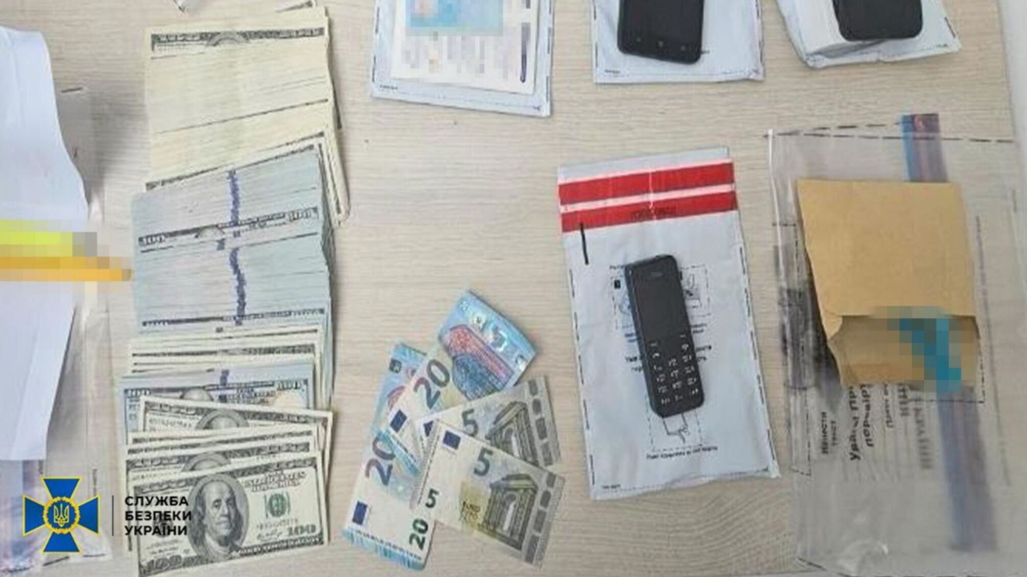 СБУ и Нацполиция обезвредили агентурную группу ФСБ, готовившую поджоги торговых центров в Евросоюзе (ВИДЕО)