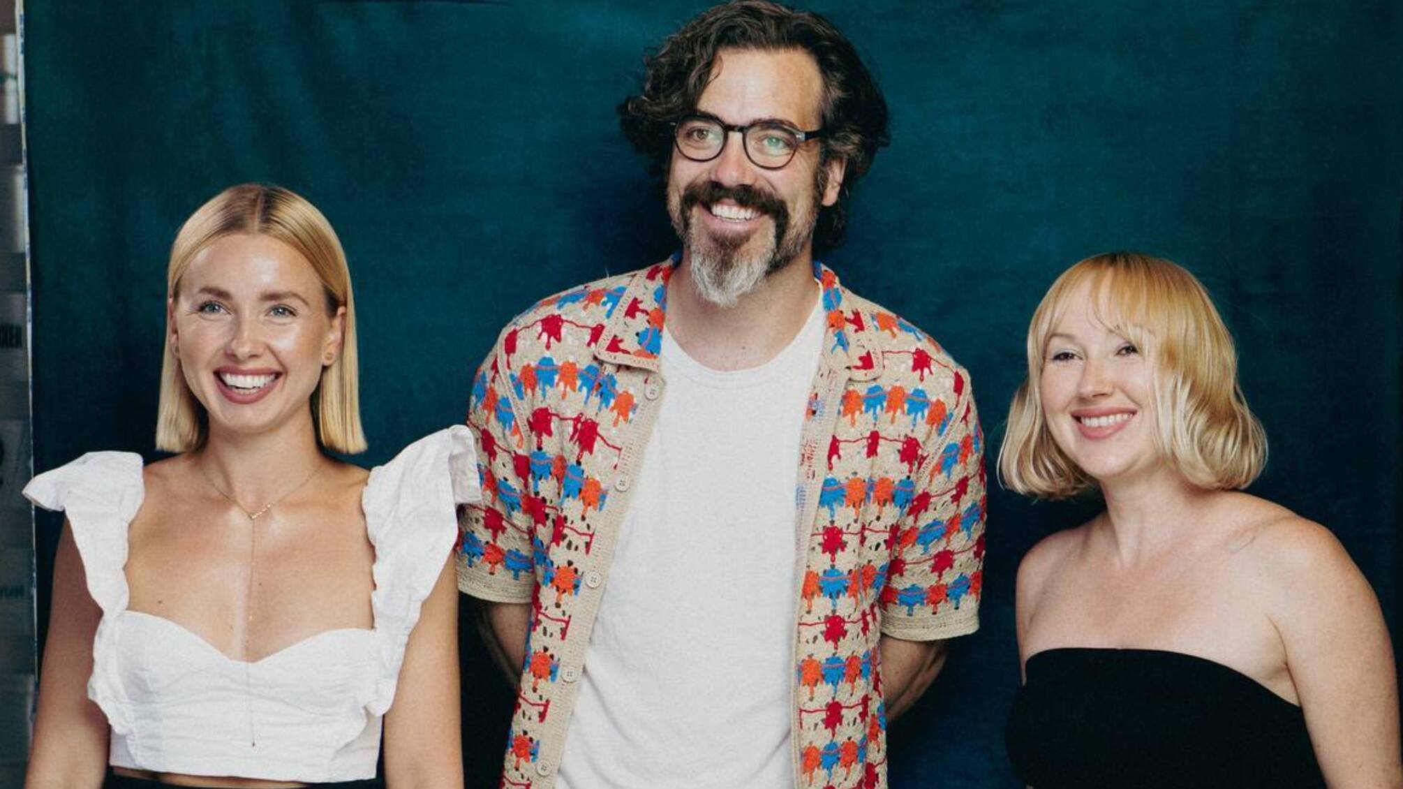 Британський актор Деніел Інгс з творцями вистави