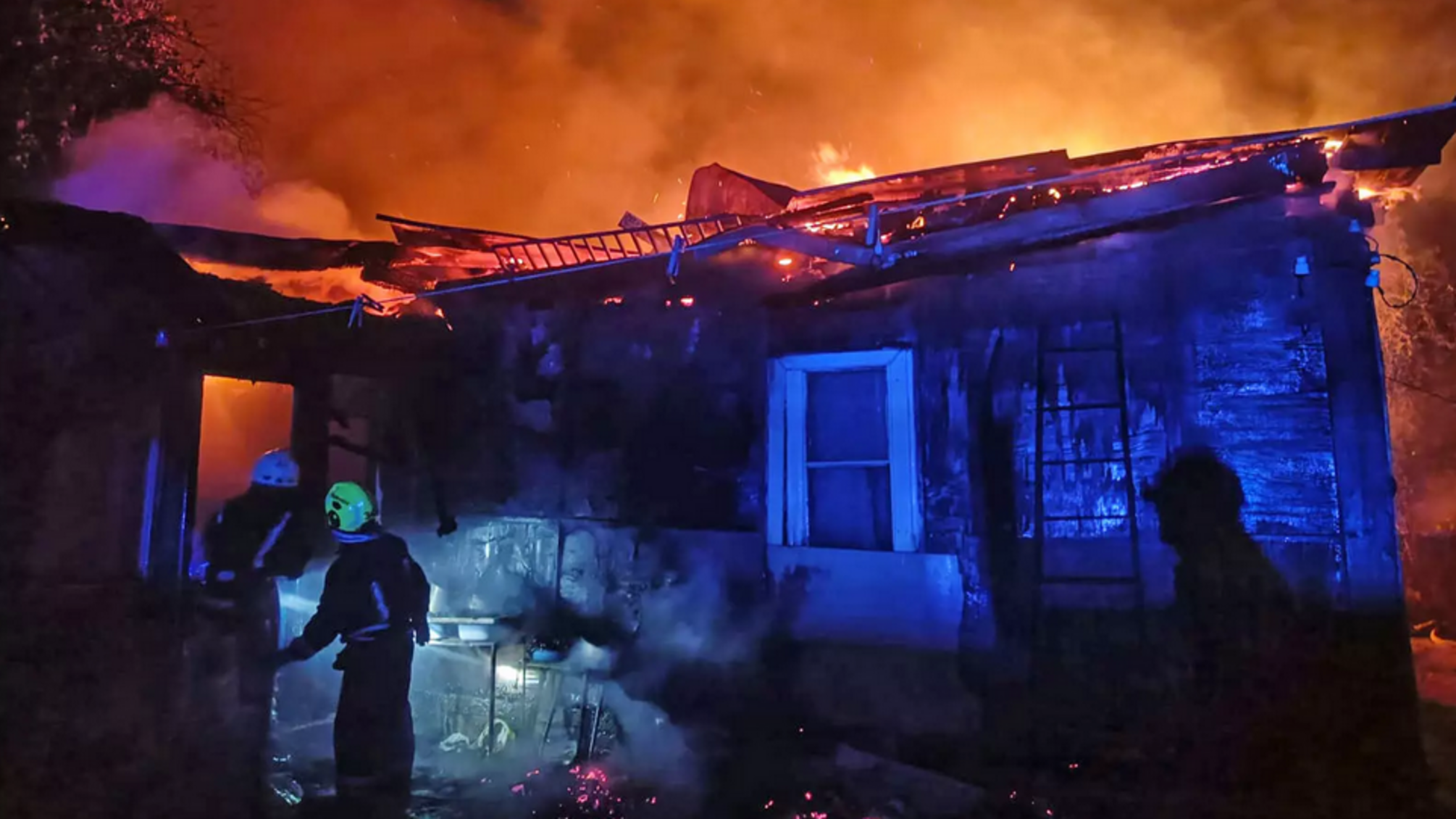 На Київщині в пожежі загинуло двоє людей