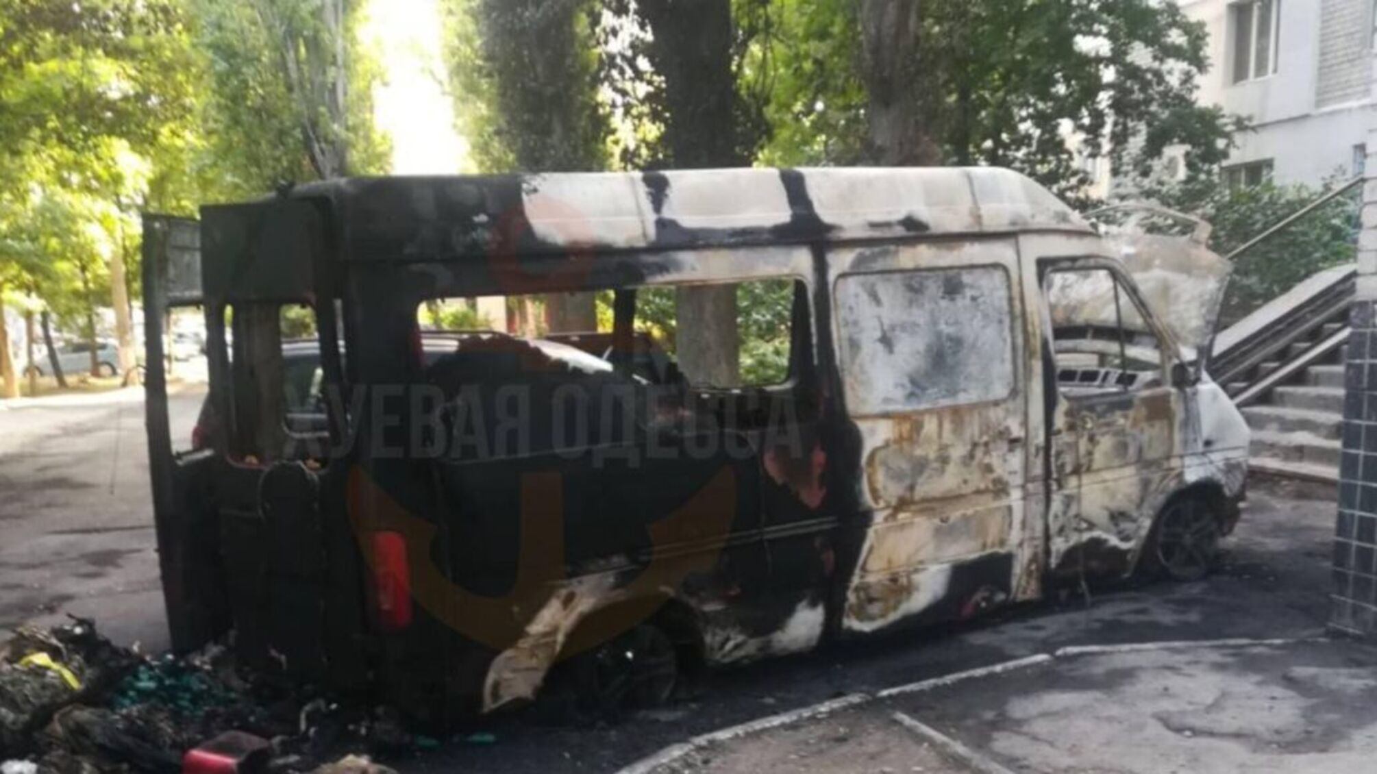 Підпал автомобіля військового в Одесі: поліція поки не коментує інцидент