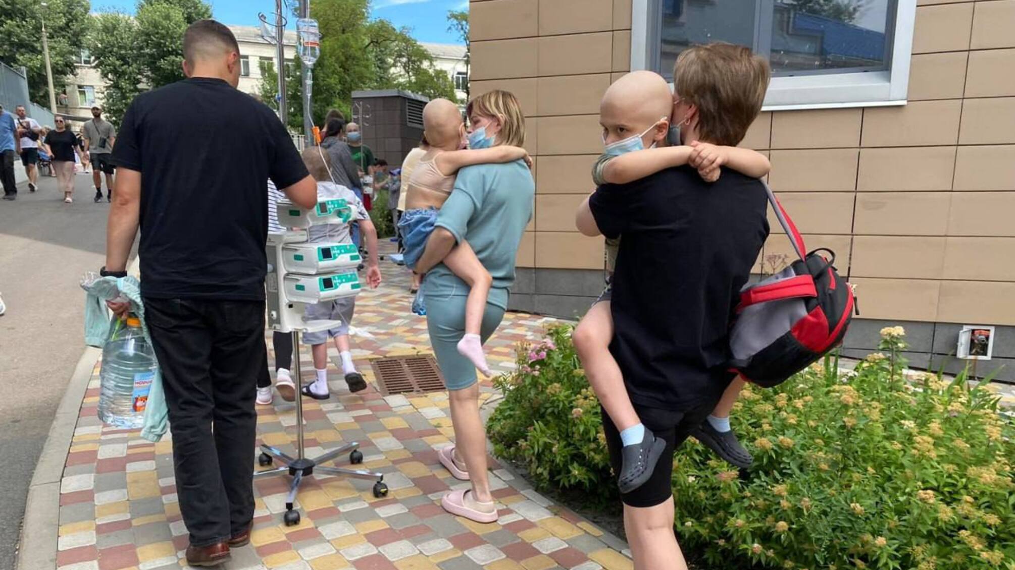 Німеччина прийме українських дітей на лікування після обстрілу 'Охматдиту'