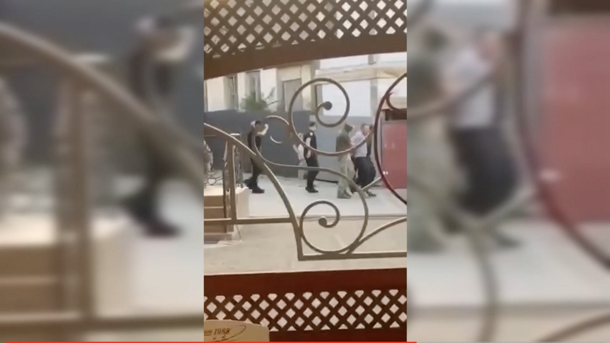 Чоловіка, який погрожував військовим, затримали