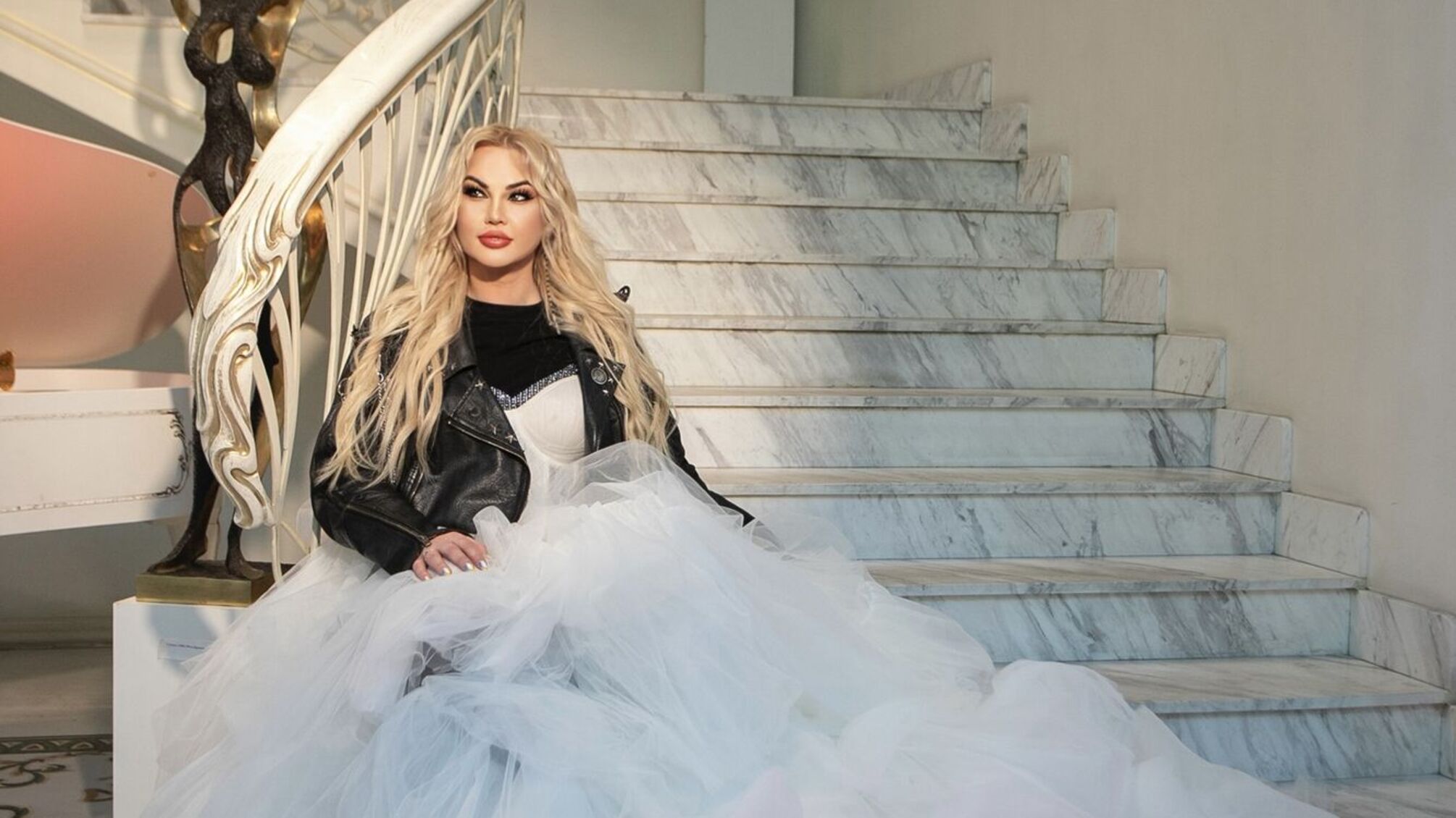 Певица Камалия выпустила клип на песню «Нежно»