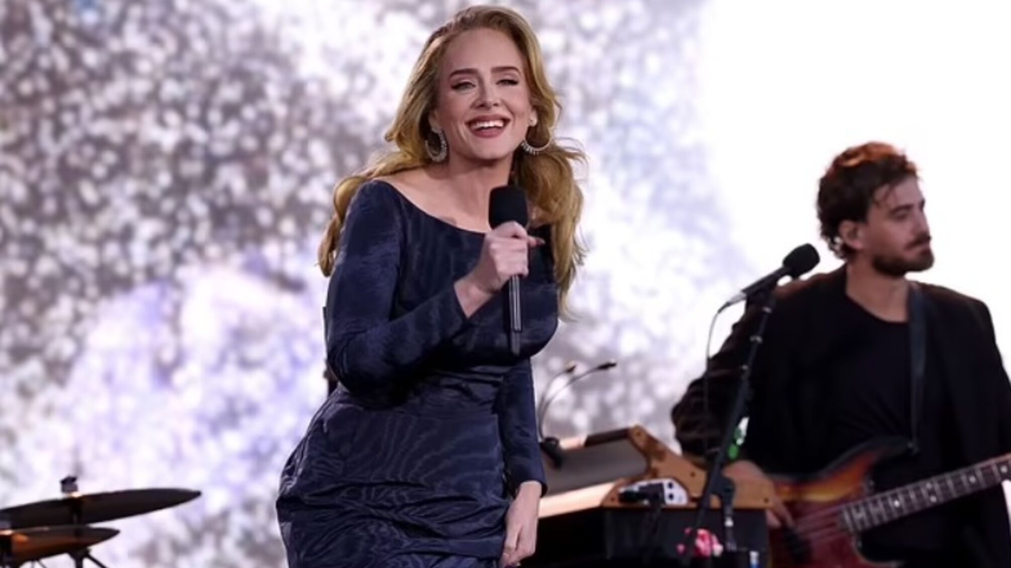 Концерт Адель в Мюнхені: співачка підтвердила заручини