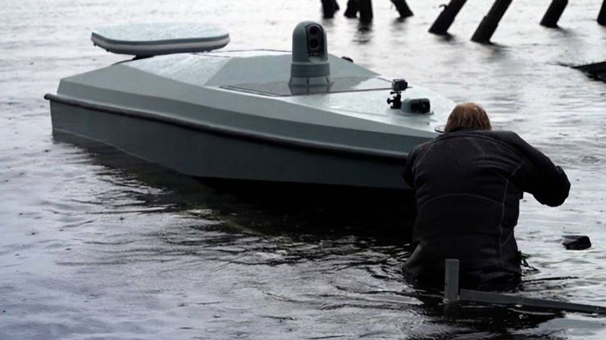 ГУР уничтожил российский катер «Тунец» в Крыму с помощью ударного дрона MAGURA V5