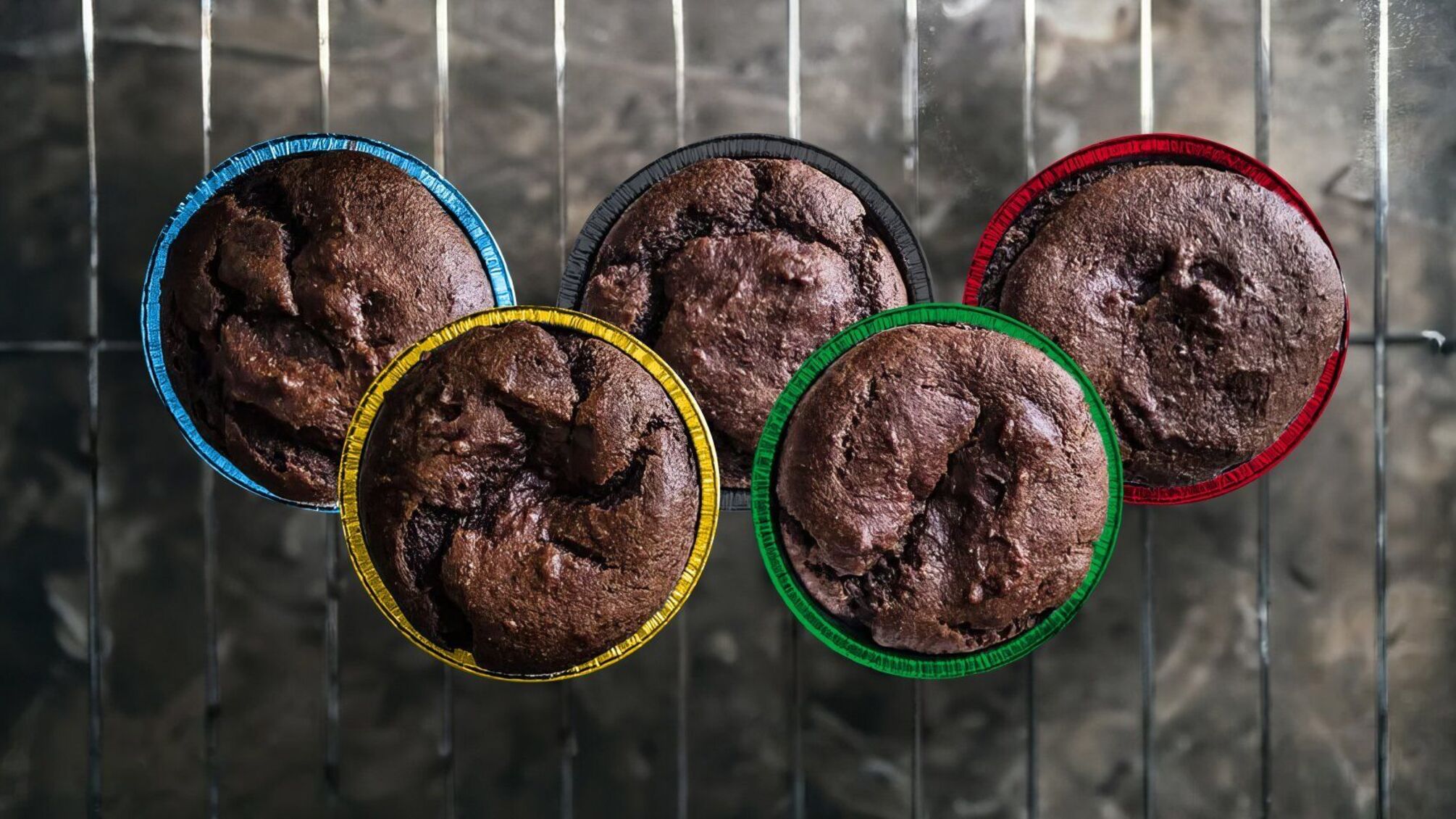 Шоколадный мафин стал новой звездой Олимпиады в Париже: рецепт вирусной вкусности