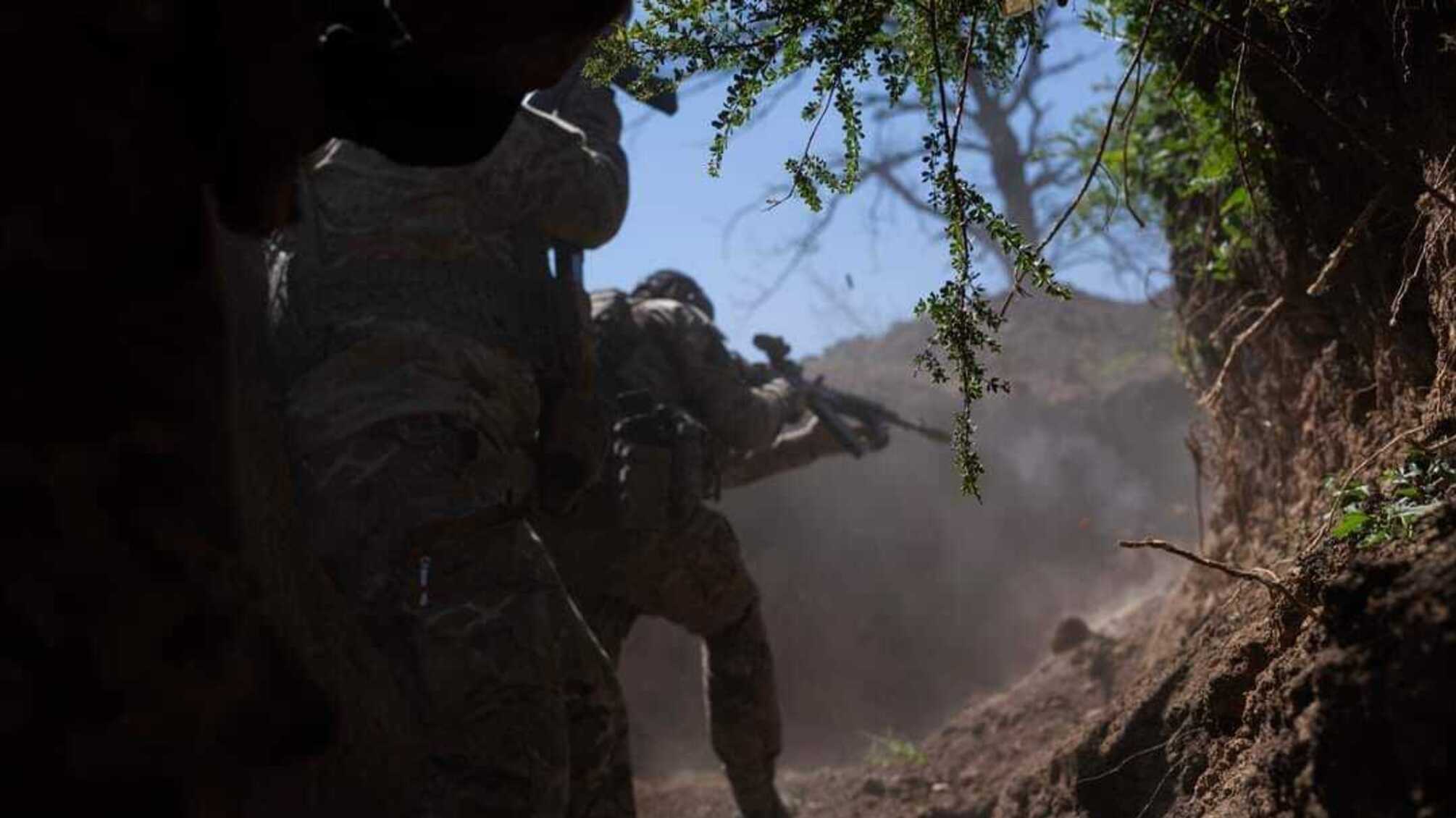 Ворог намагається захопити позиції: оновлена карта DeepState показала нові прориви на Донеччині