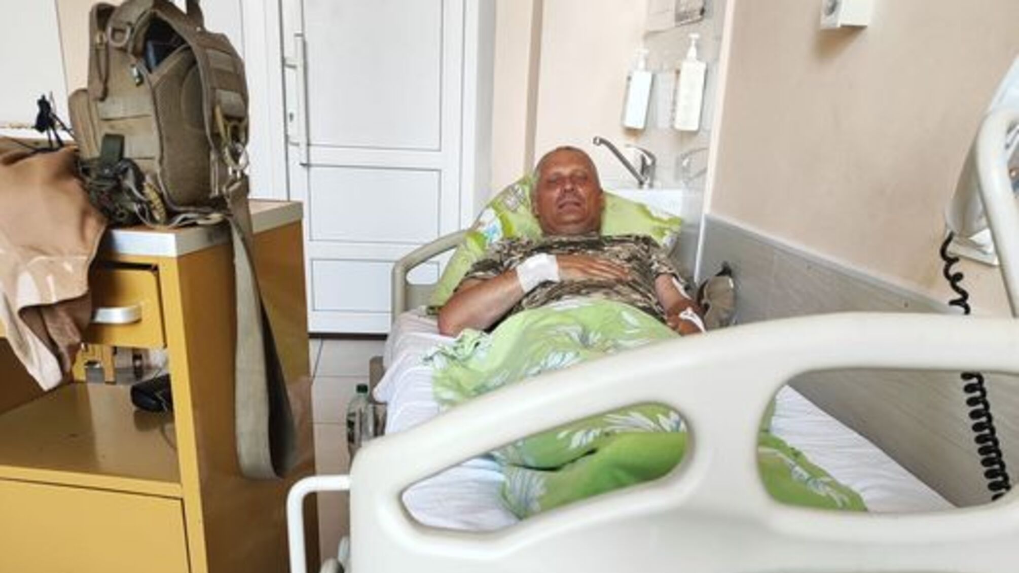 Михаил Новосельцев находится в больнице