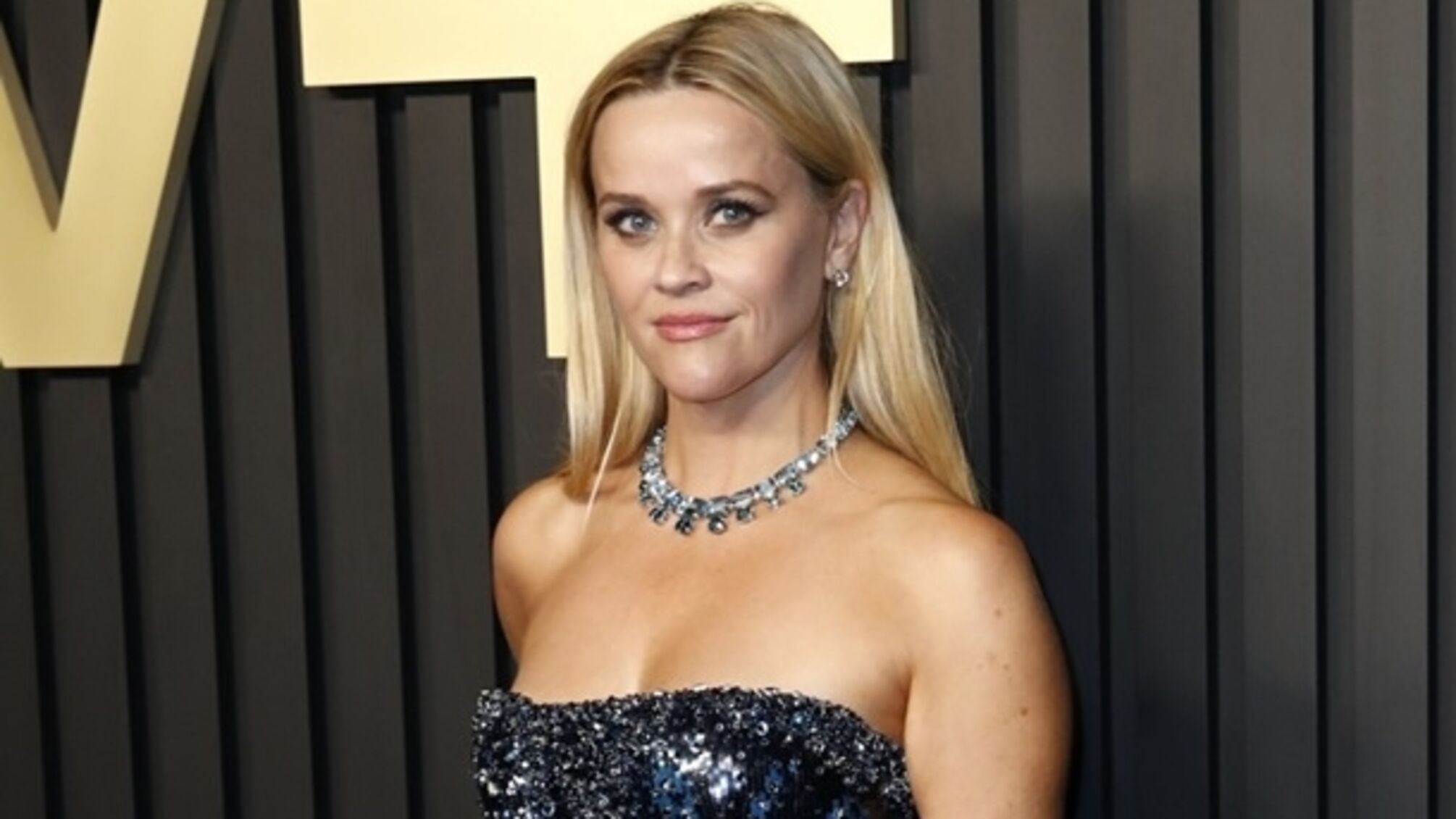 Риз Уизерспун тронула подписчиков теплым поздравлением мамы с днем рождения