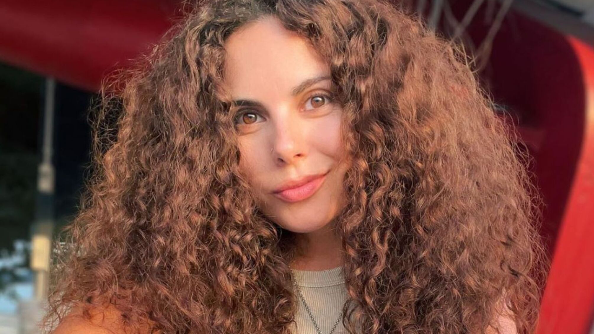 Настя Каменських поділилася ностальгійними спогадами про літні канікули