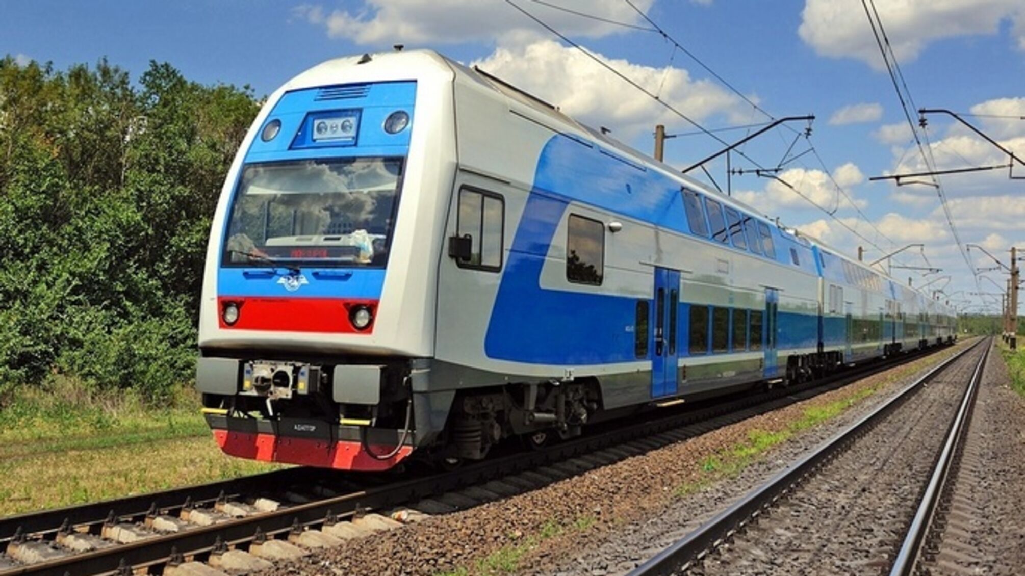 «Укрзалізниця»: затримка поїздів через обстріли сягає до семи годин