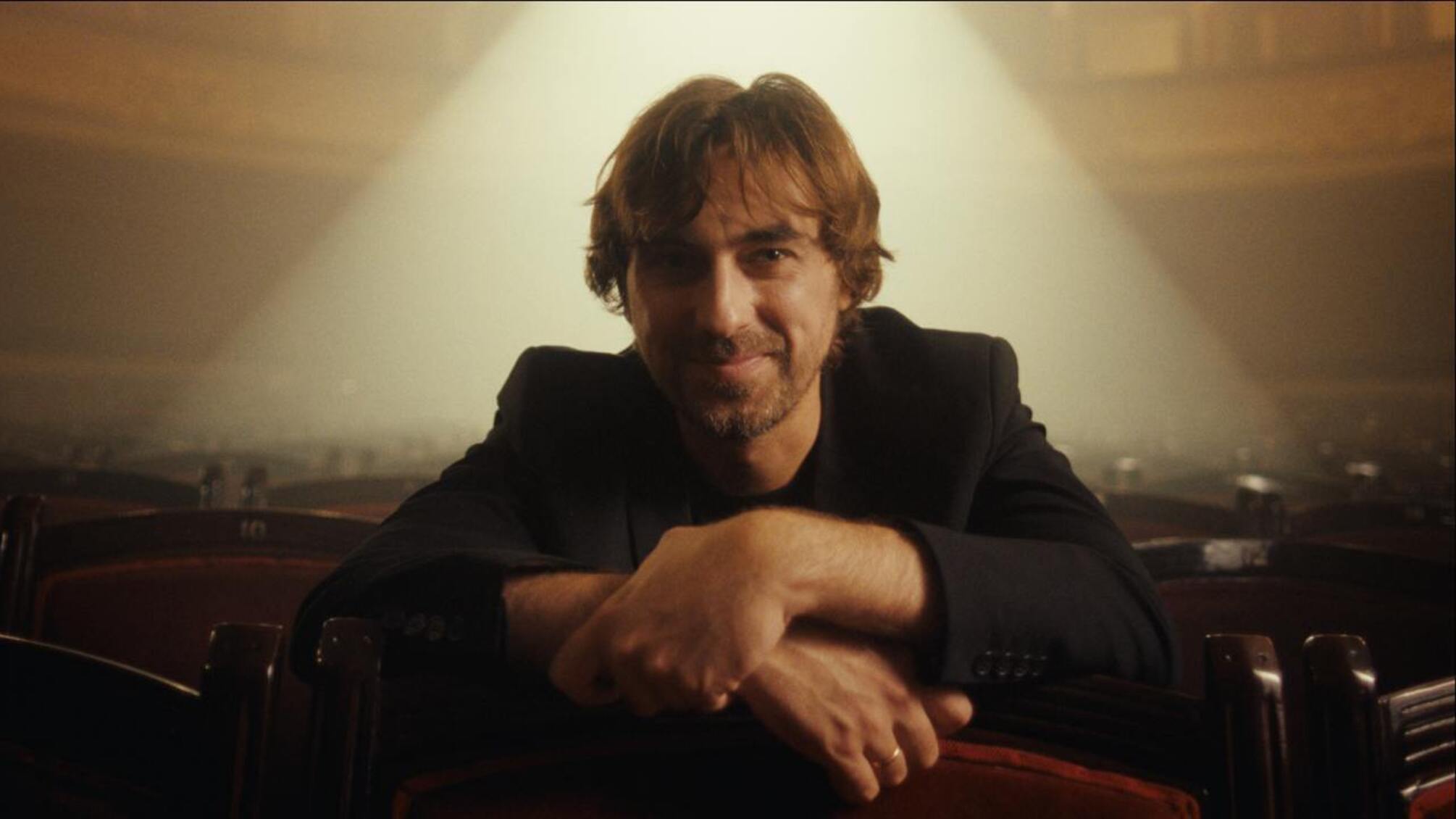 Актер фильма 'Довбуш' стал героем манифеста о поддержке украинских подростков