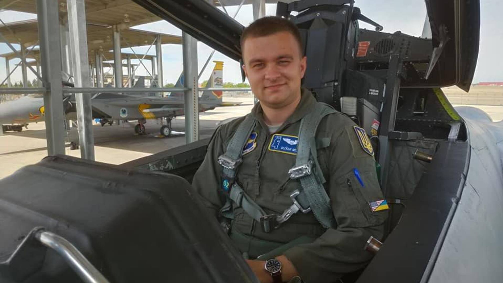 Пілот винищувача Олексій Месь