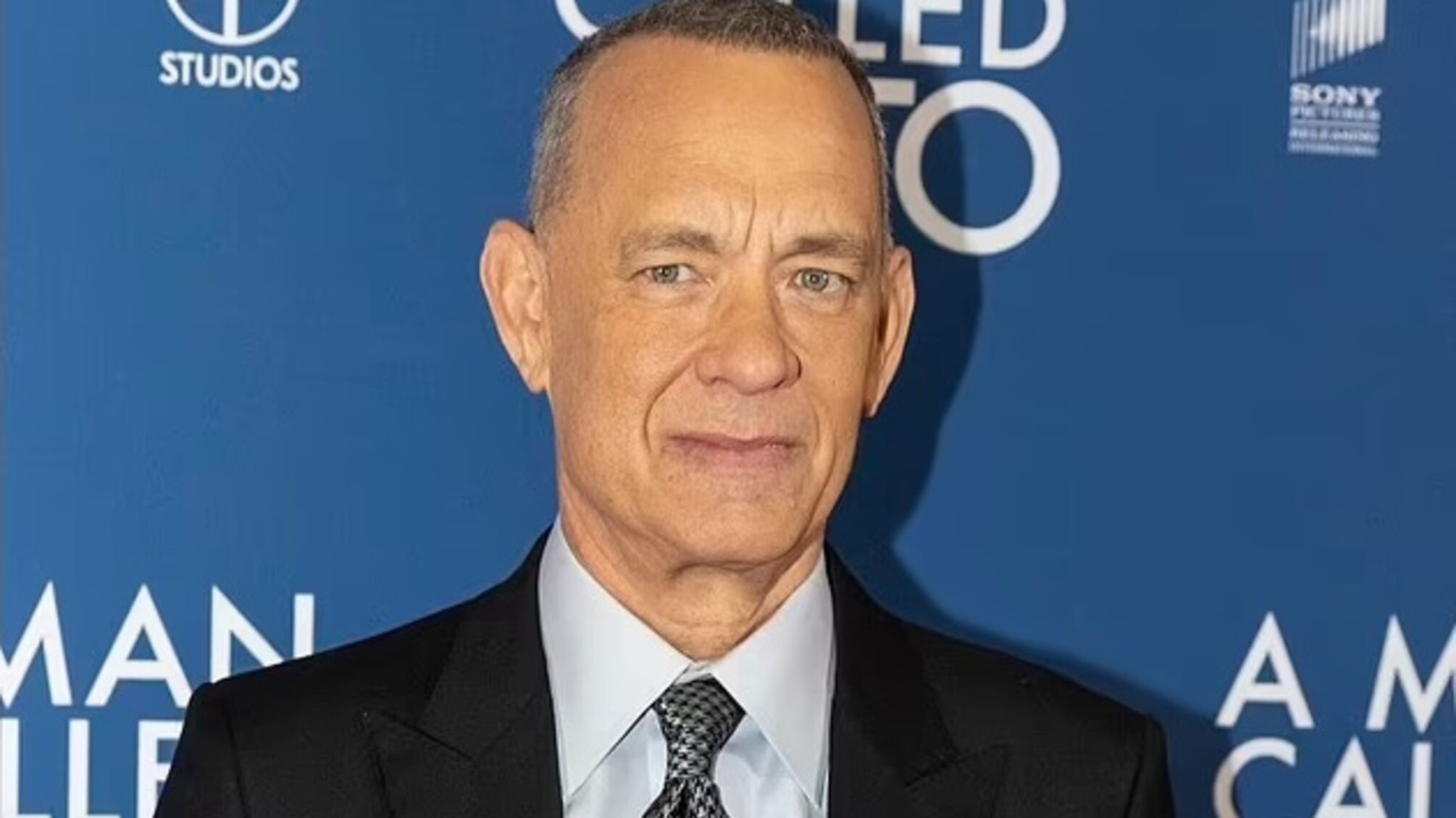 Том Хенкс попереджає реклама з його відео шахрайська