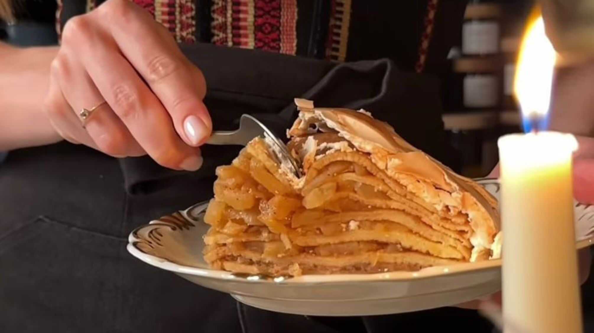 Яблочный пирог ко Спасу