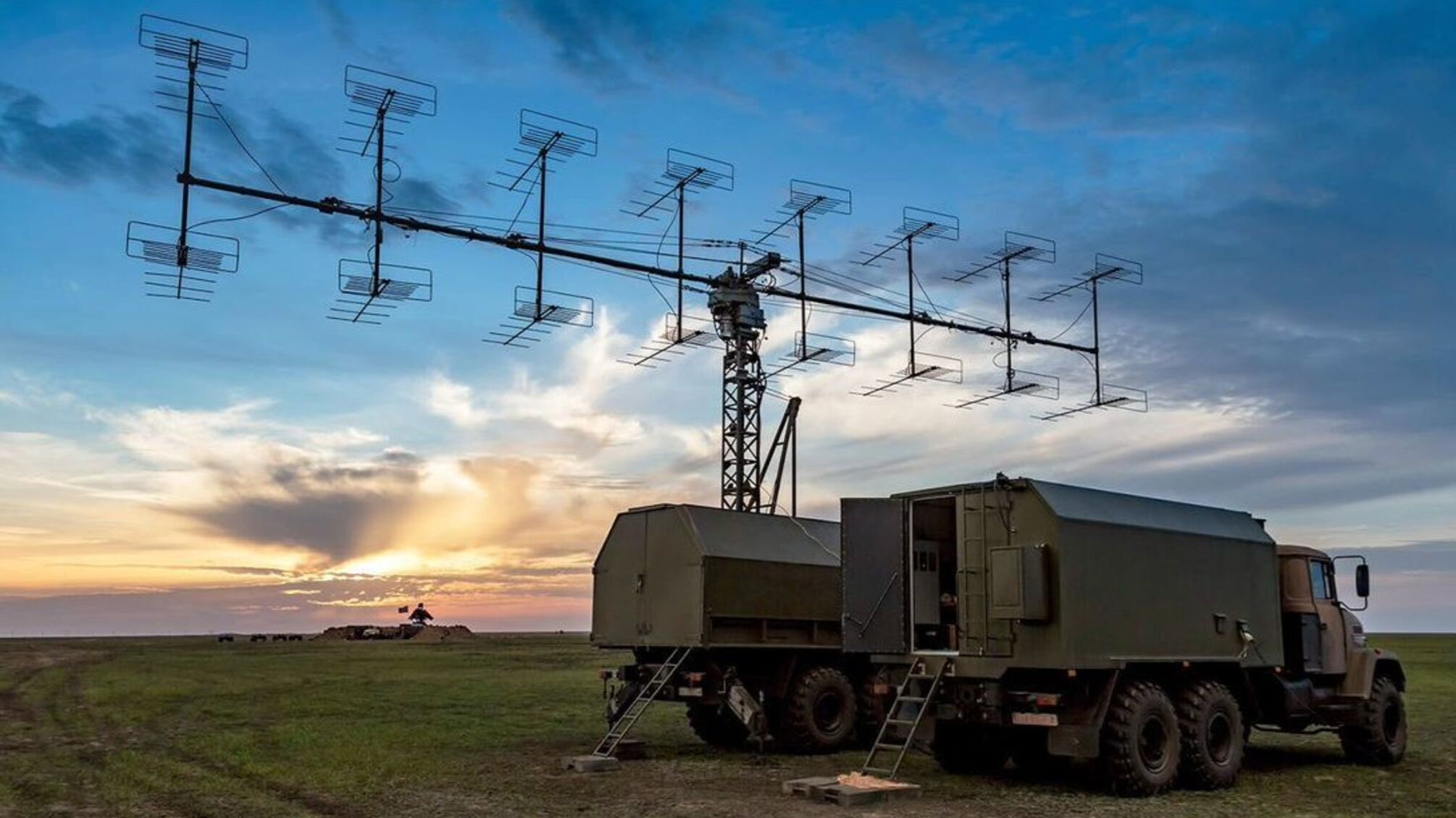 Вшанування військових зв'язківців: Історія та традиції 8 серпня