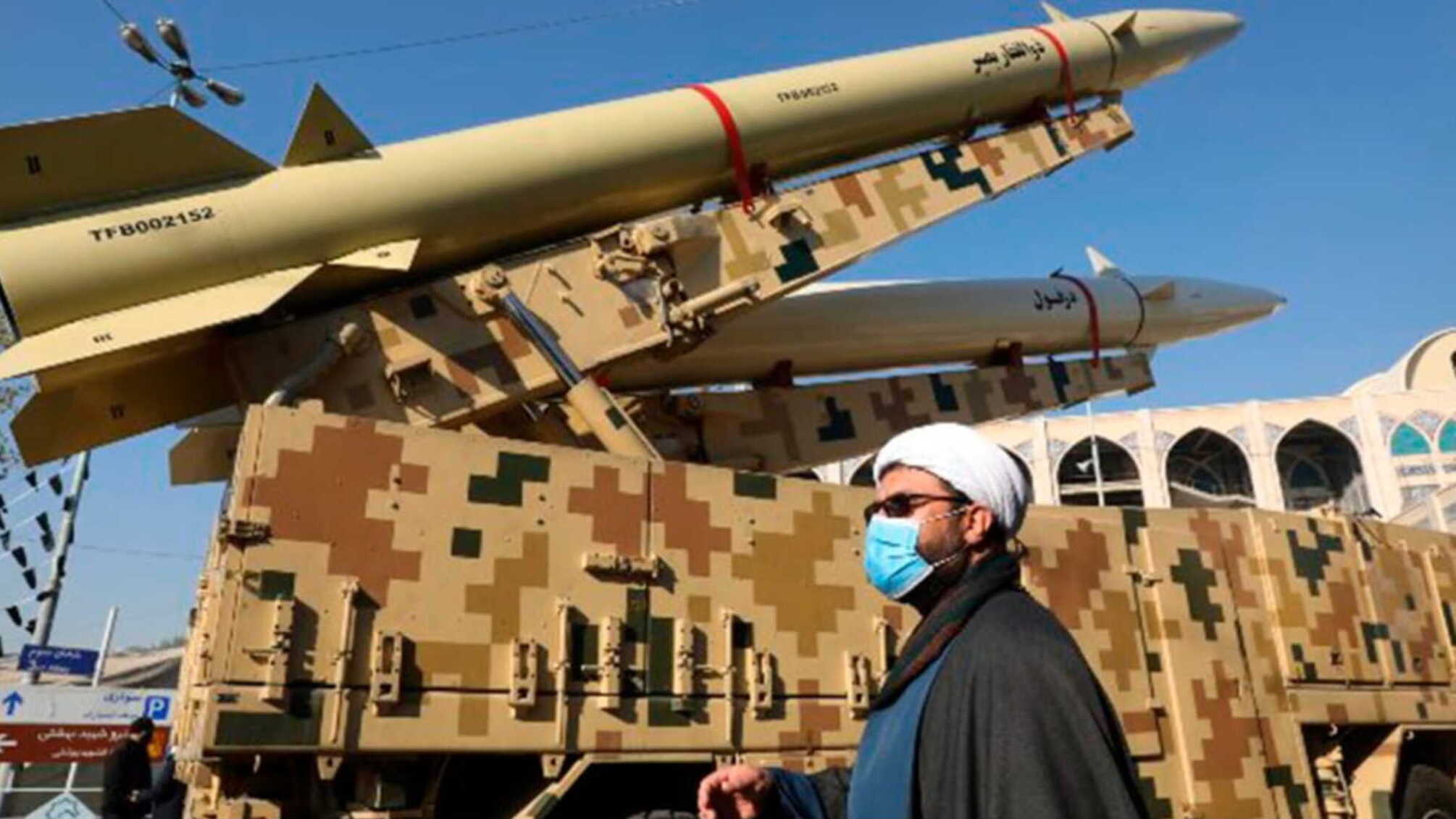 Иран передает ракеты