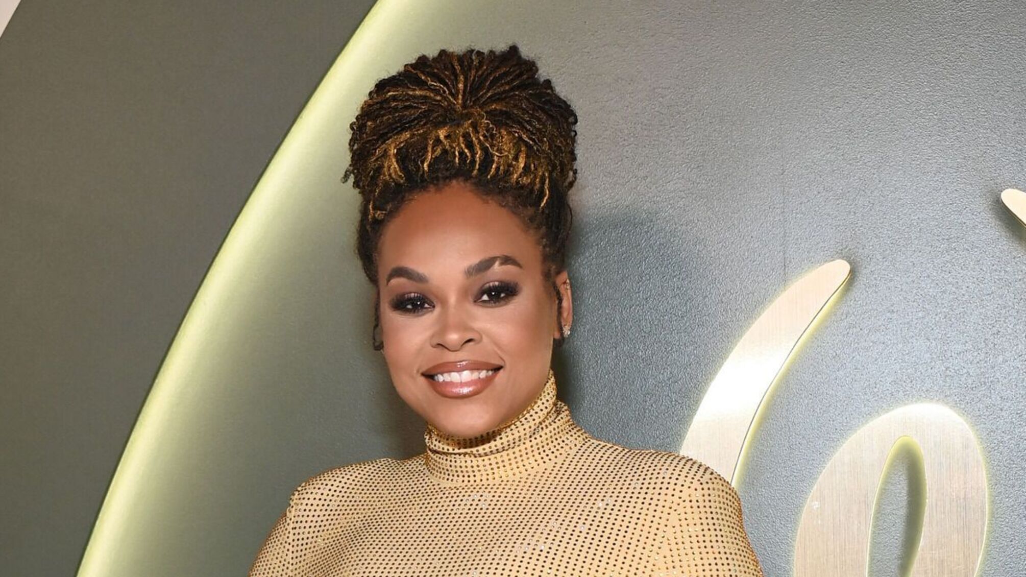 Американская актриса появилась на 'Эмми-2024' в наряде от украинского бренда