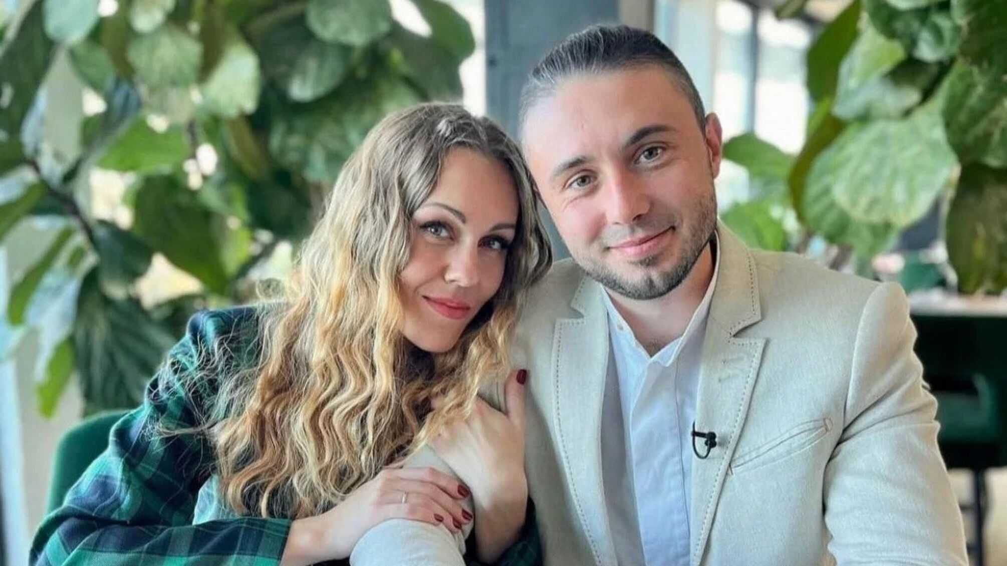 Тарас Тополя з дружиною