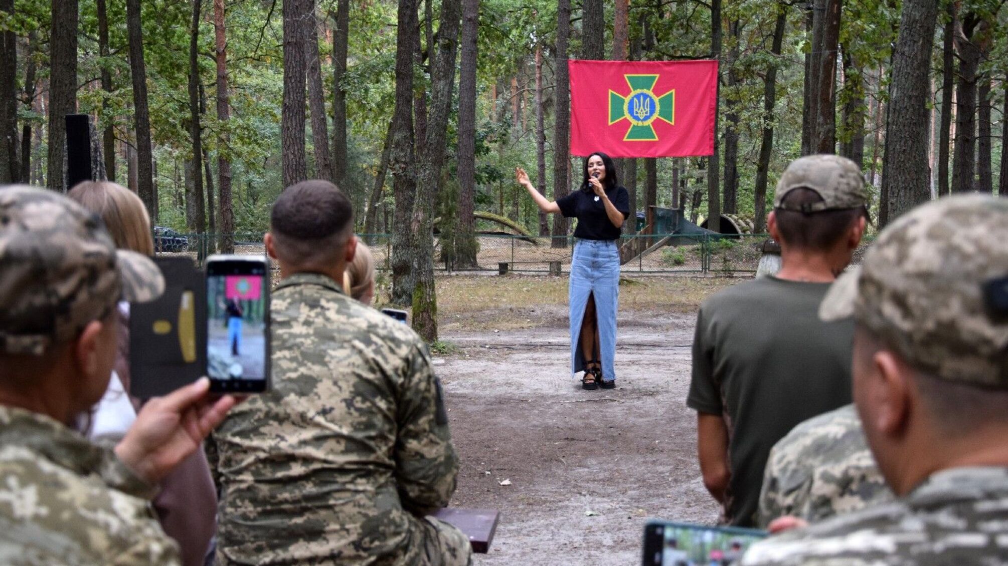 Серце співачки та дух військових: як Злата Огнєвіч підтримала українських захисників