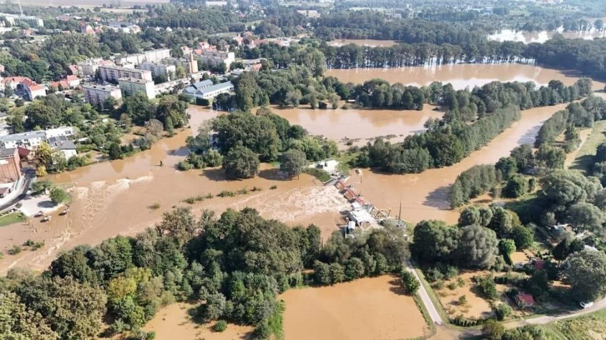 Паводки в Центральній Європі: Румунія, Польща та Угорщина в кризовій ситуації