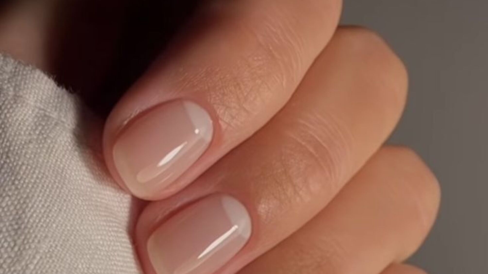 Три секрета для ухоженного маникюра