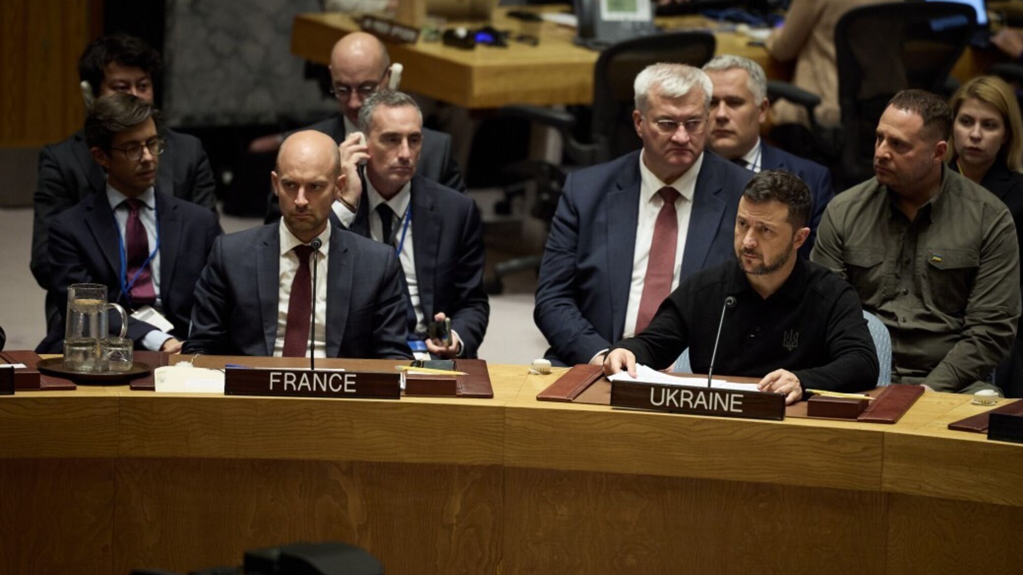 Президент Украины: Россию можно заставить к миру только через действие Устава ООН