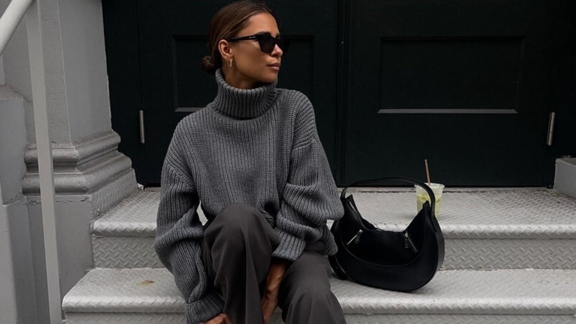 Тепло и стиль: какие свитера и топы носить в сезоне 2024/2025