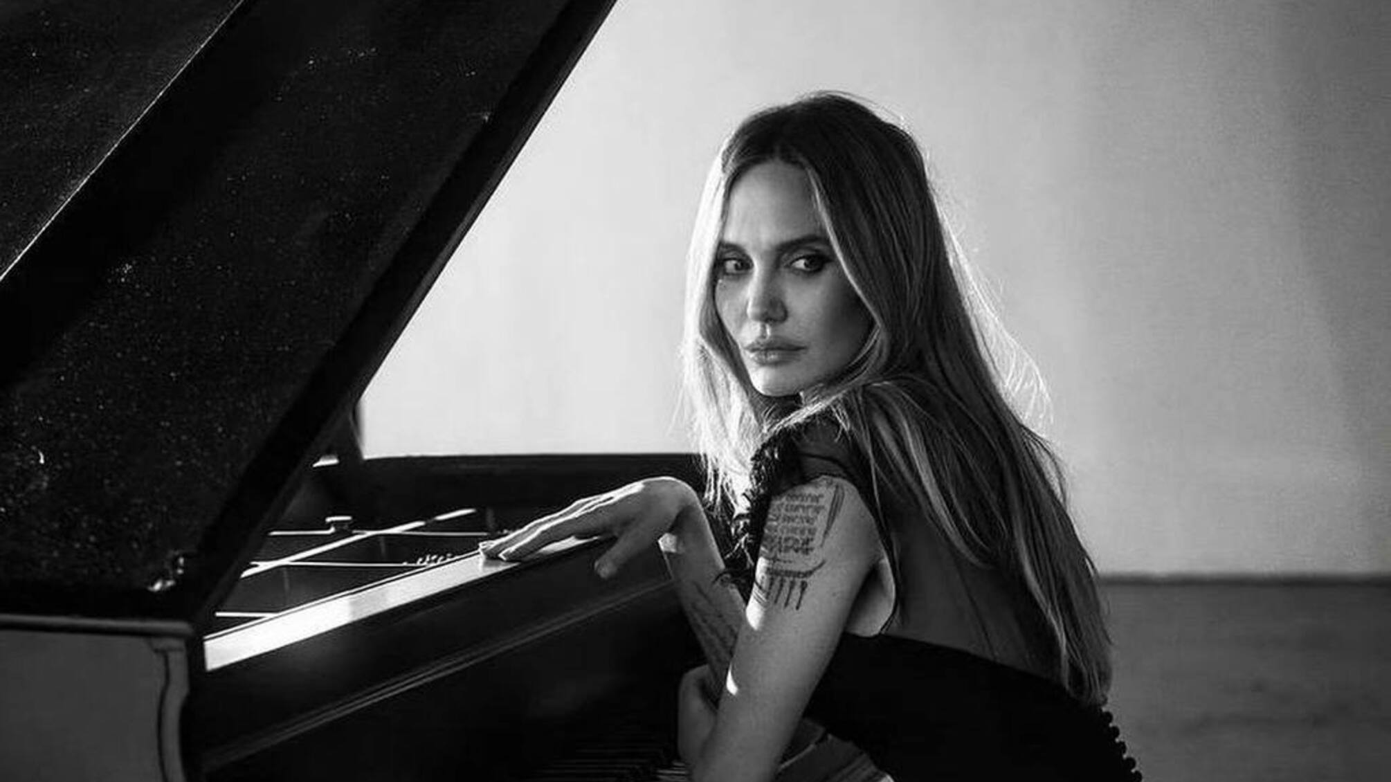 Анджеліна Джолі