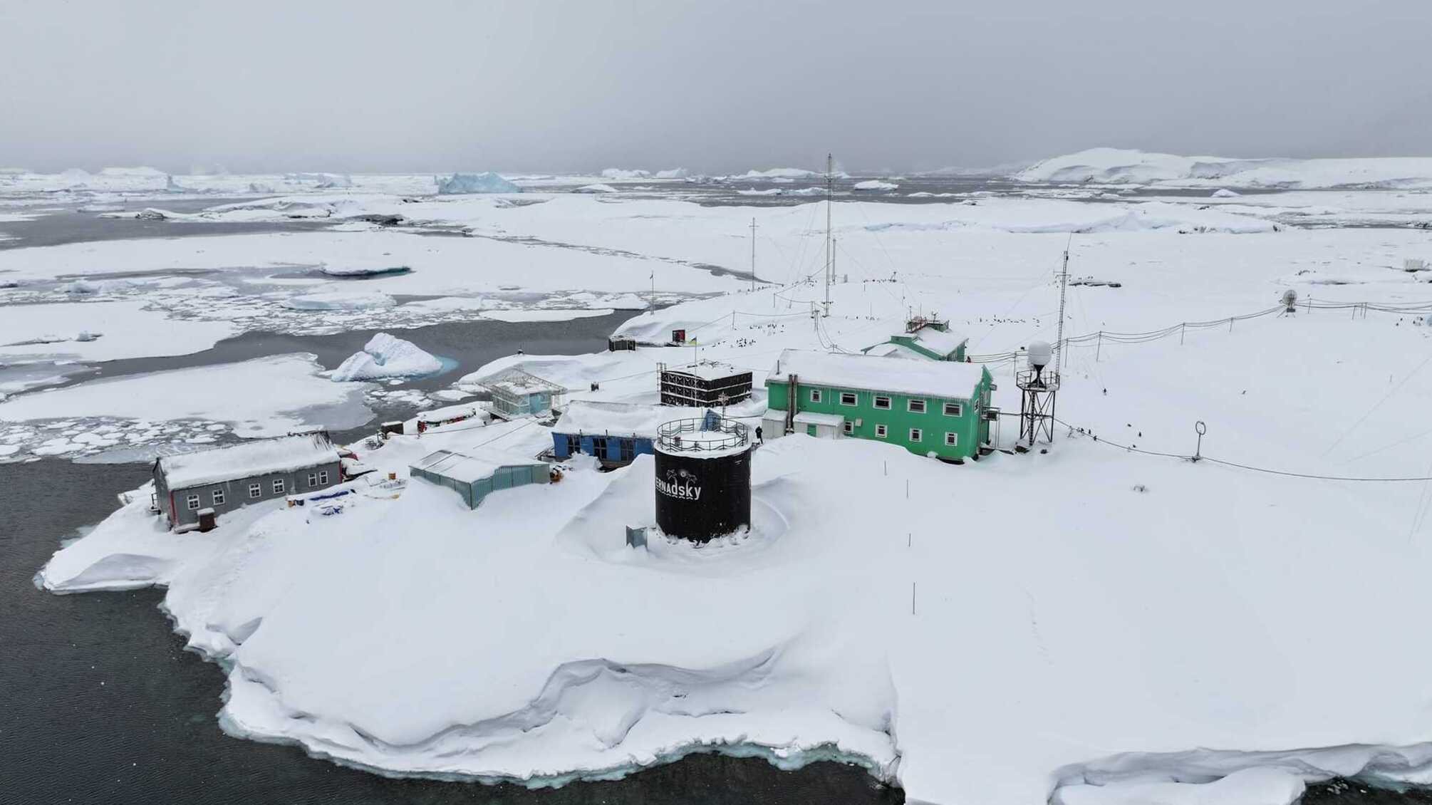 Національний антарктичний науковий центр Фото: Віталій Камінський