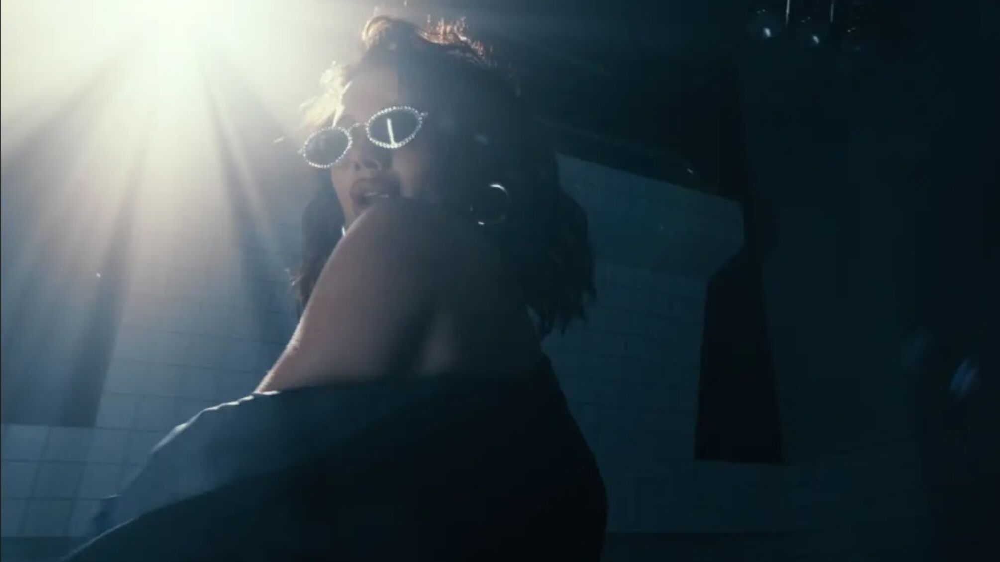 Kriss представила песню о болезненном разрыве отношений