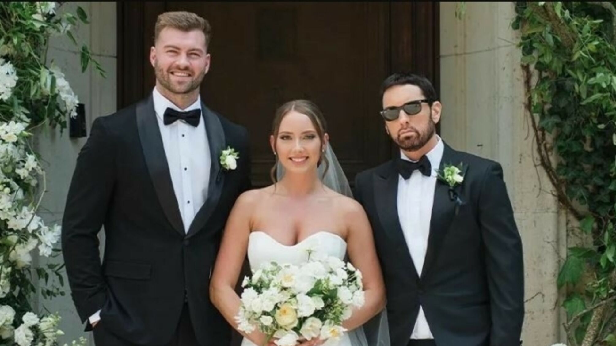 Дочь Эминема Хейли Джейд показала эксклюзивные фото со свадьбы и раскрыла невероятные детали подготовки