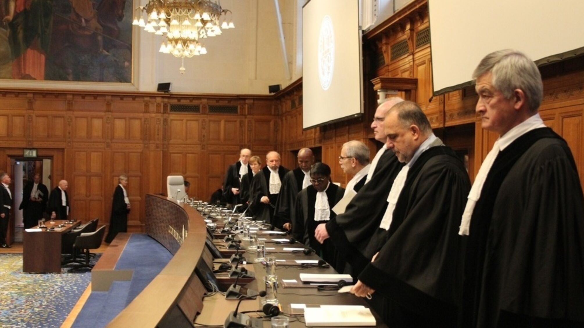 Україна тепер повноправний учасник Міжнародного кримінального суду