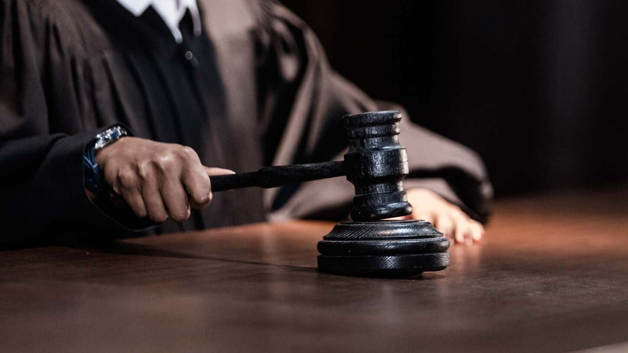 Шахрайство з банківськими рахунками