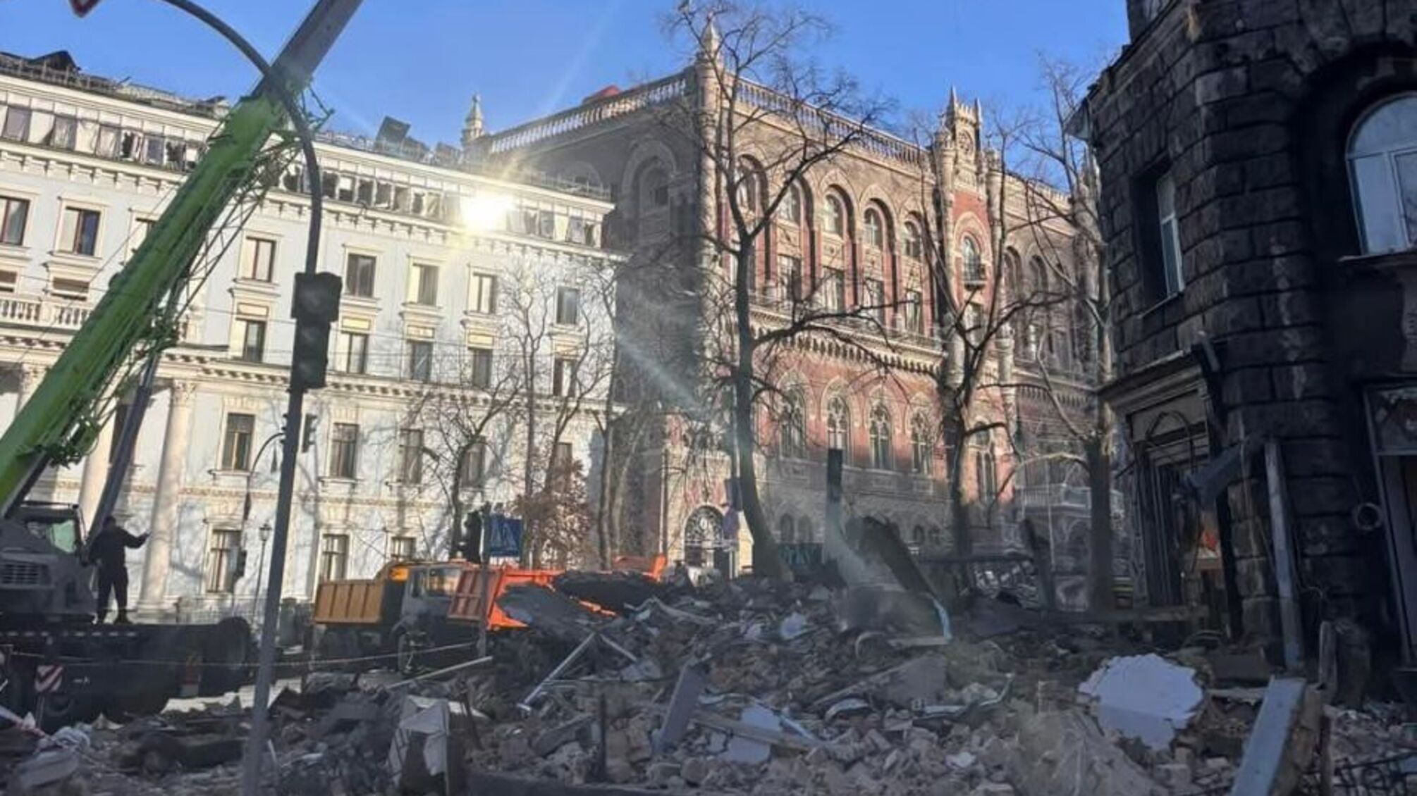 Безугла про влучання шахедів біля Офісу Президента