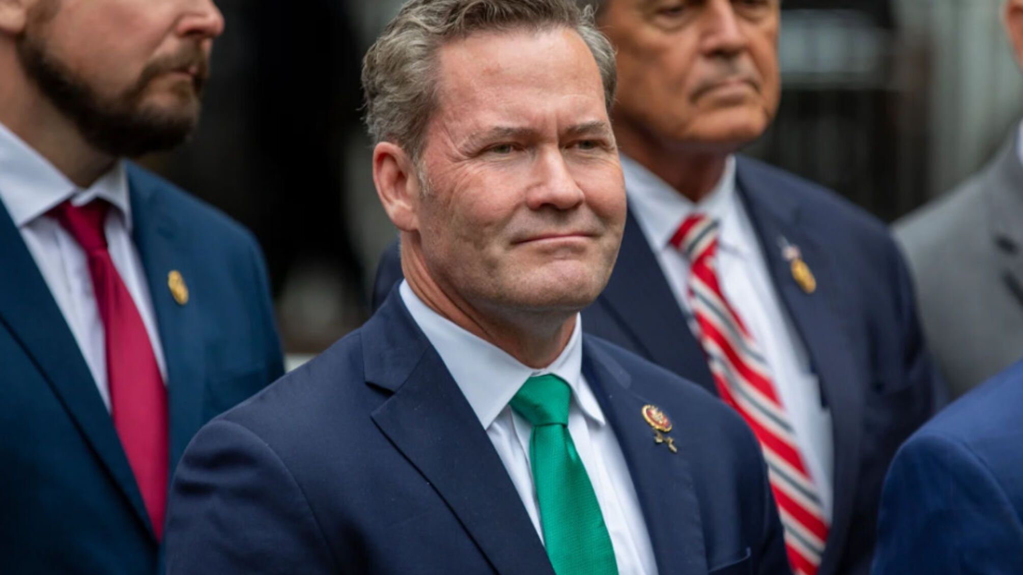 ТРАМП, ПУТІН