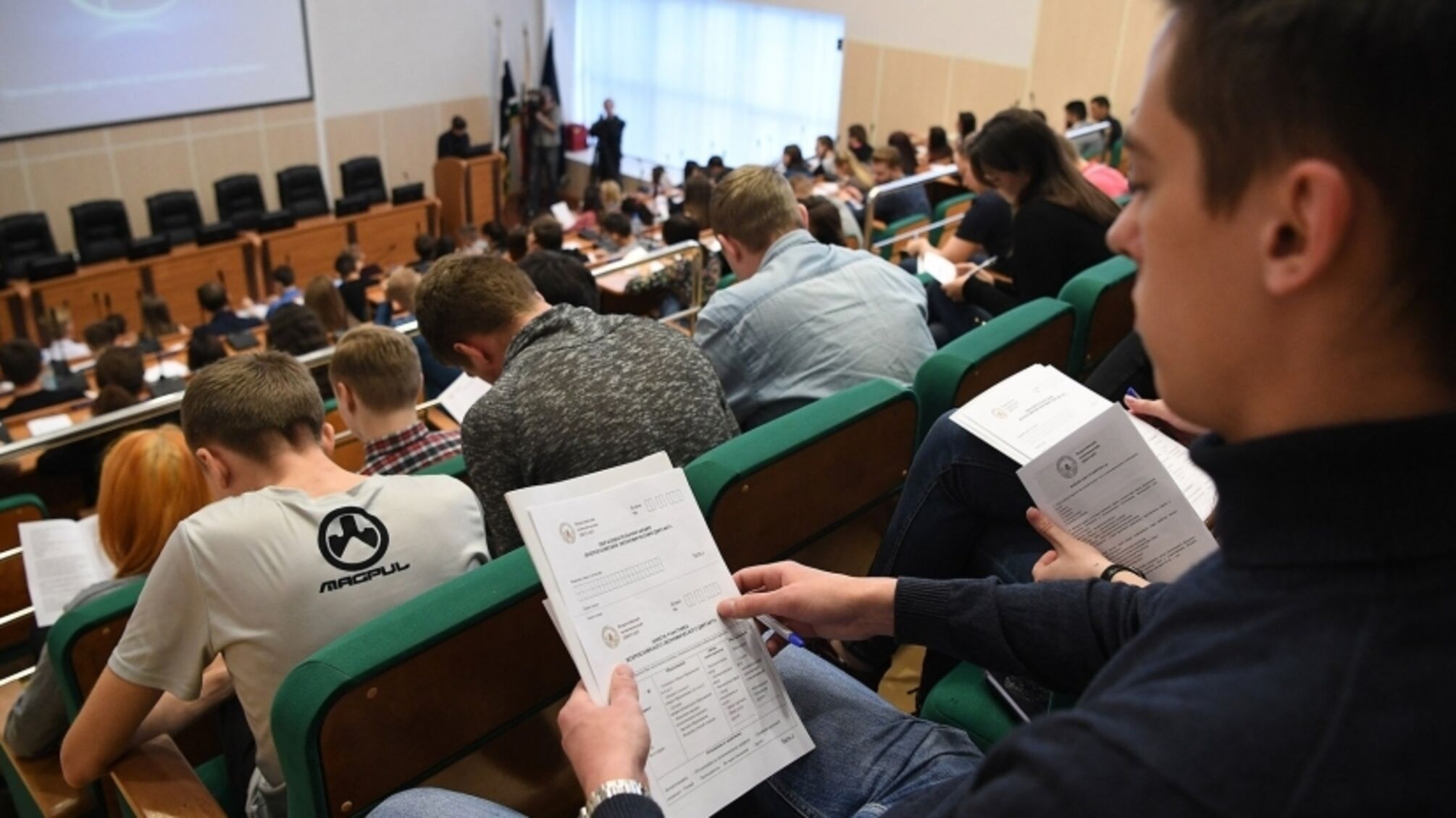 Контрактные аспиранты лишатся права на отсрочку от мобилизации в Украине