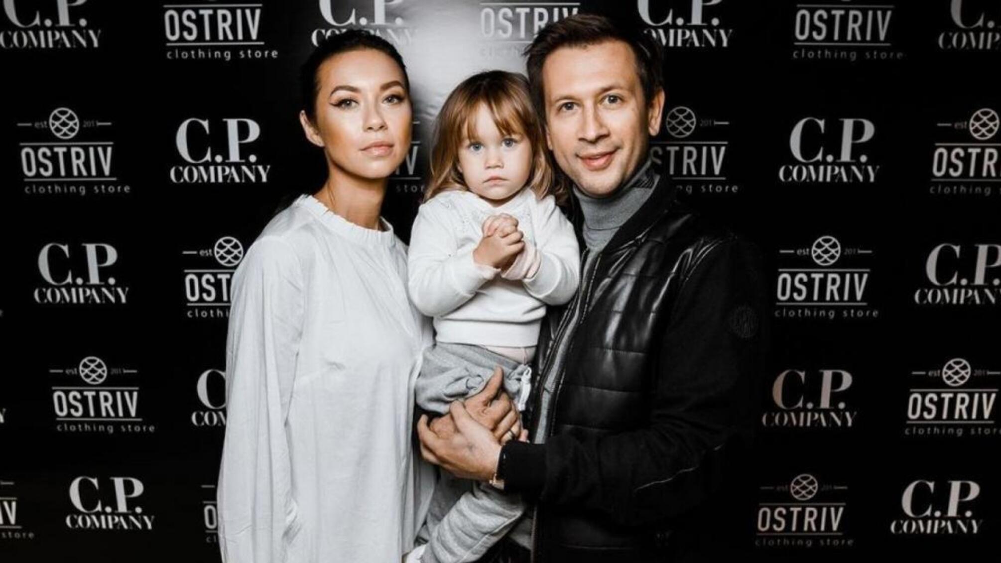 Дмитро Ступка. Поліна Логунова, Богдана