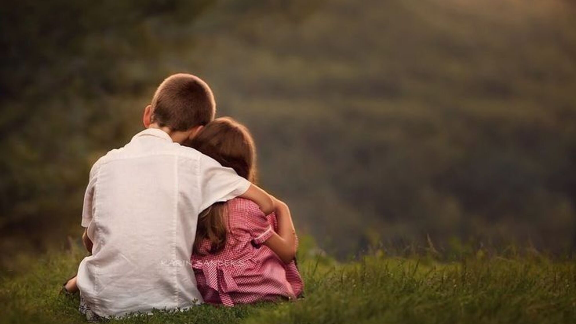 Согревающие сердце объятия: празднуем 21 января